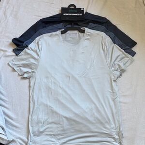 3 Pack Skora Men's Ultra Performance Tees- Light Gray, Blue, Dark Blue SZ XL